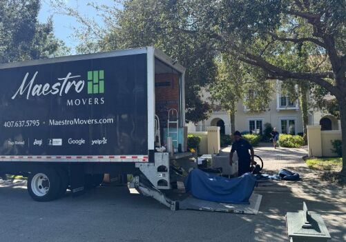 Expert Long Distance Moving in Orlando for Household Furniture