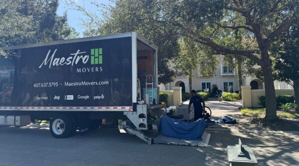 Expert Long Distance Moving in Orlando for Household Furniture